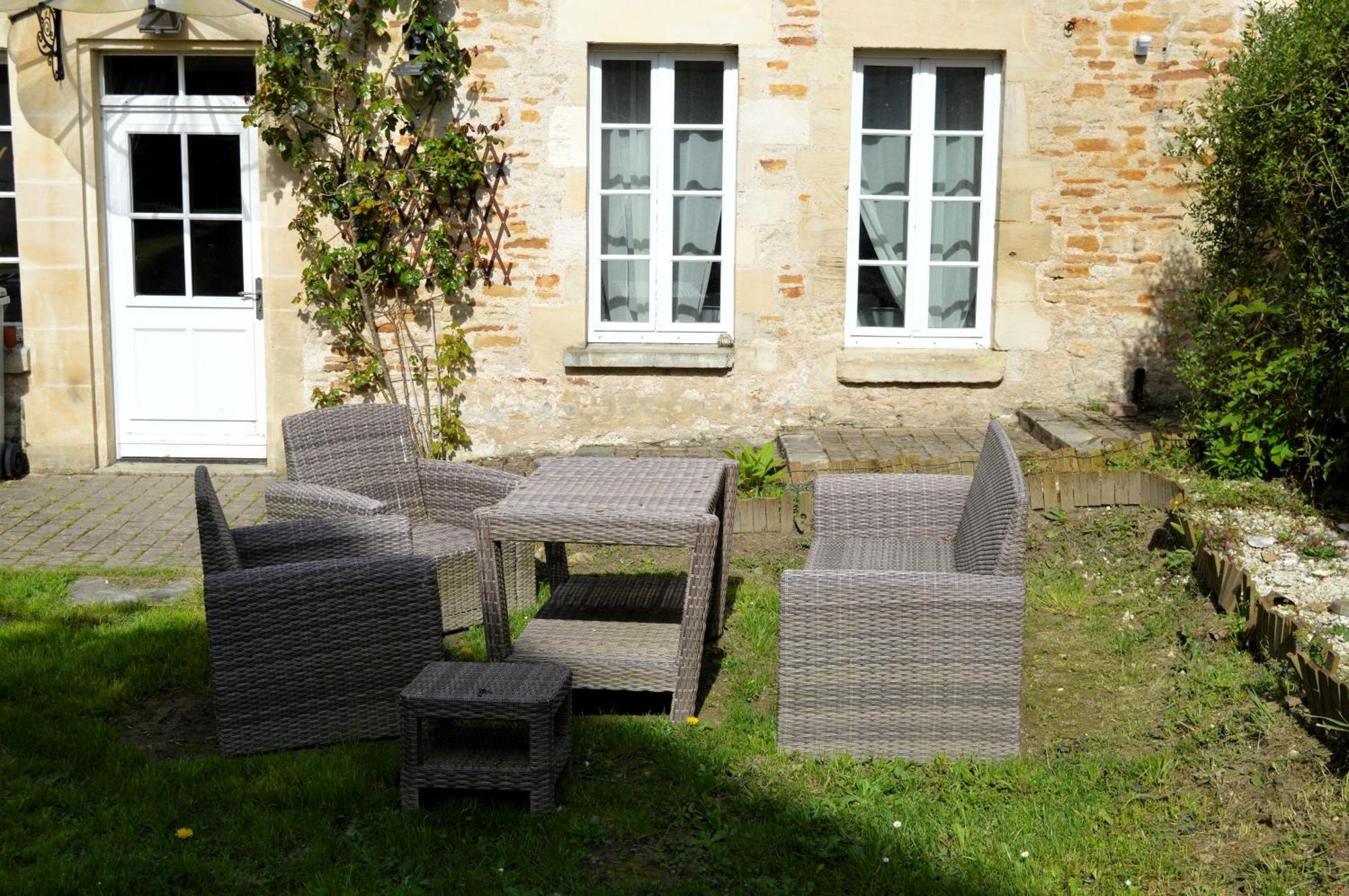 L'Auberge Du Lavoir, Maison En Pierres Avec Jardin Cairon المظهر الخارجي الصورة