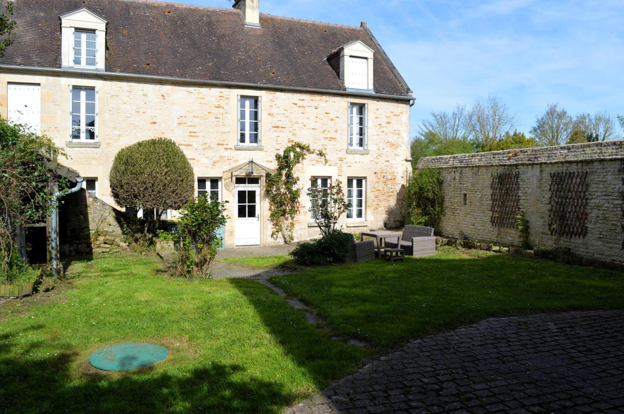 L'Auberge Du Lavoir, Maison En Pierres Avec Jardin Cairon المظهر الخارجي الصورة